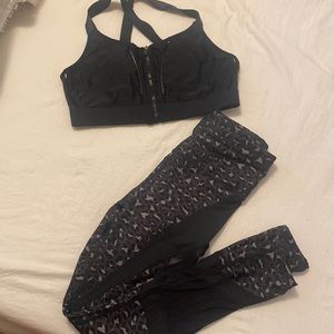 Ultra cool Fabletics workout set